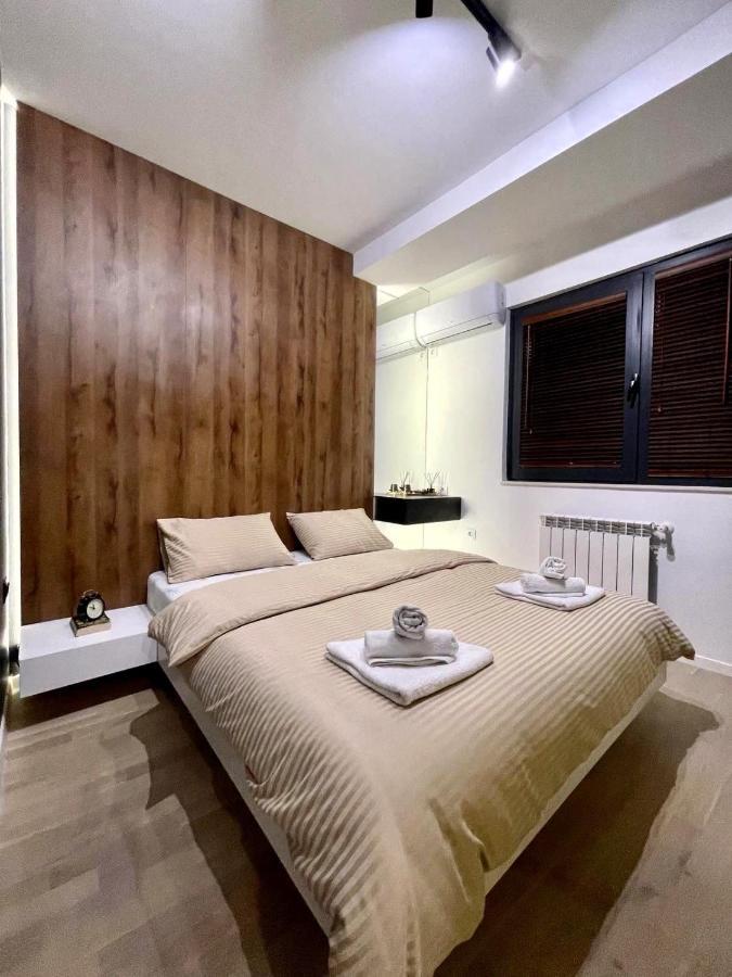 Sunlight Luxe Apartment Skopje Exteriör bild