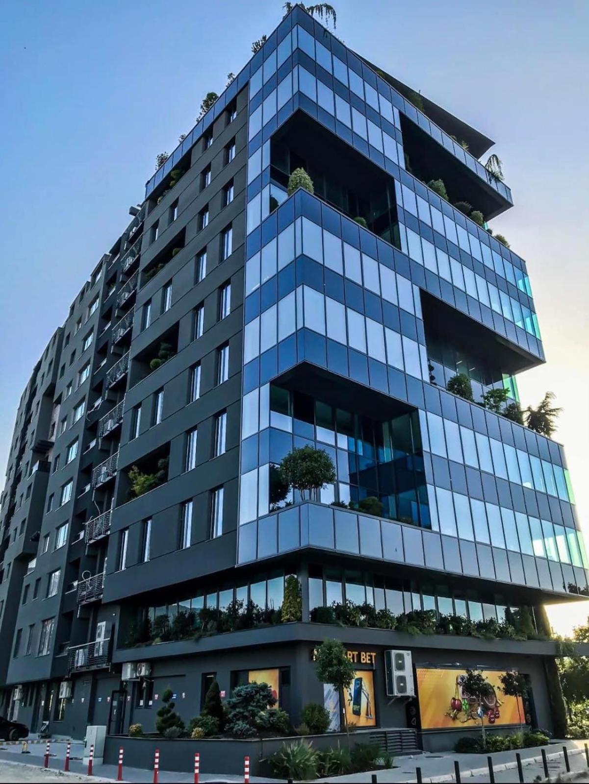 Sunlight Luxe Apartment Skopje Exteriör bild